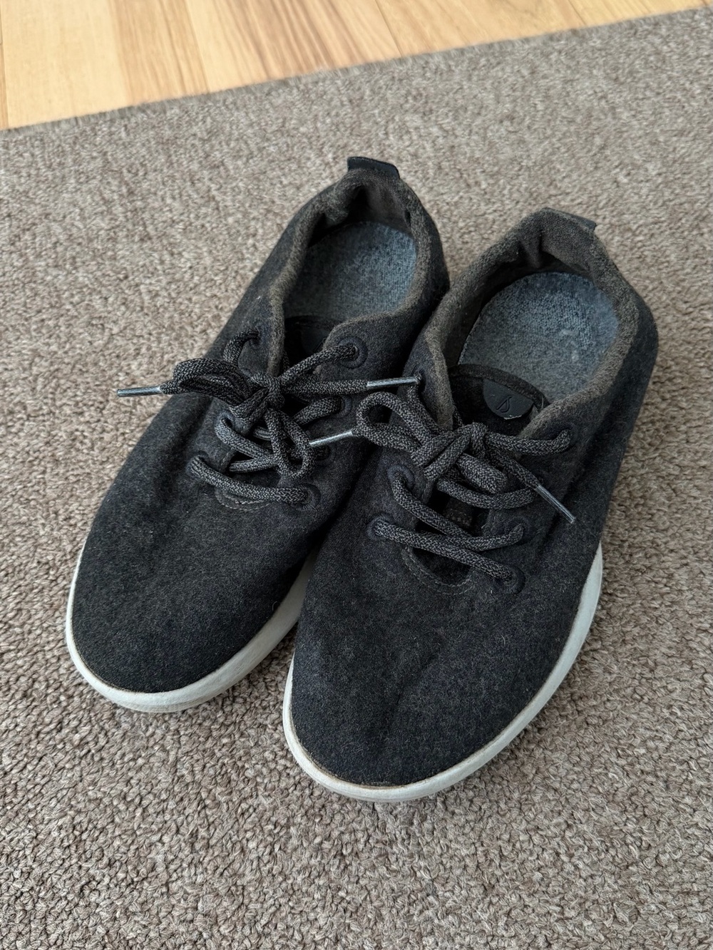 allbirds Women's Dark Green Wool Runners